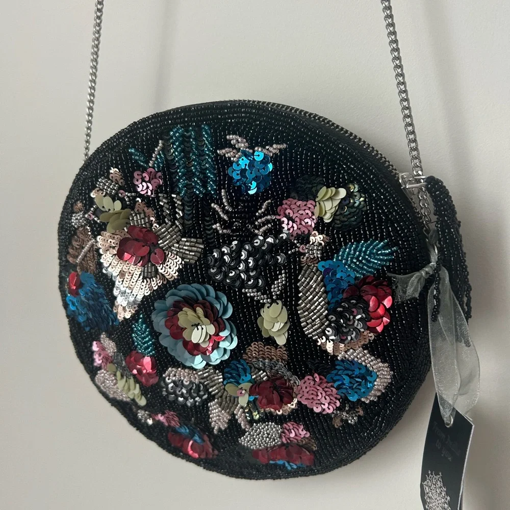 Viral beaded black floral circle crossbody bag